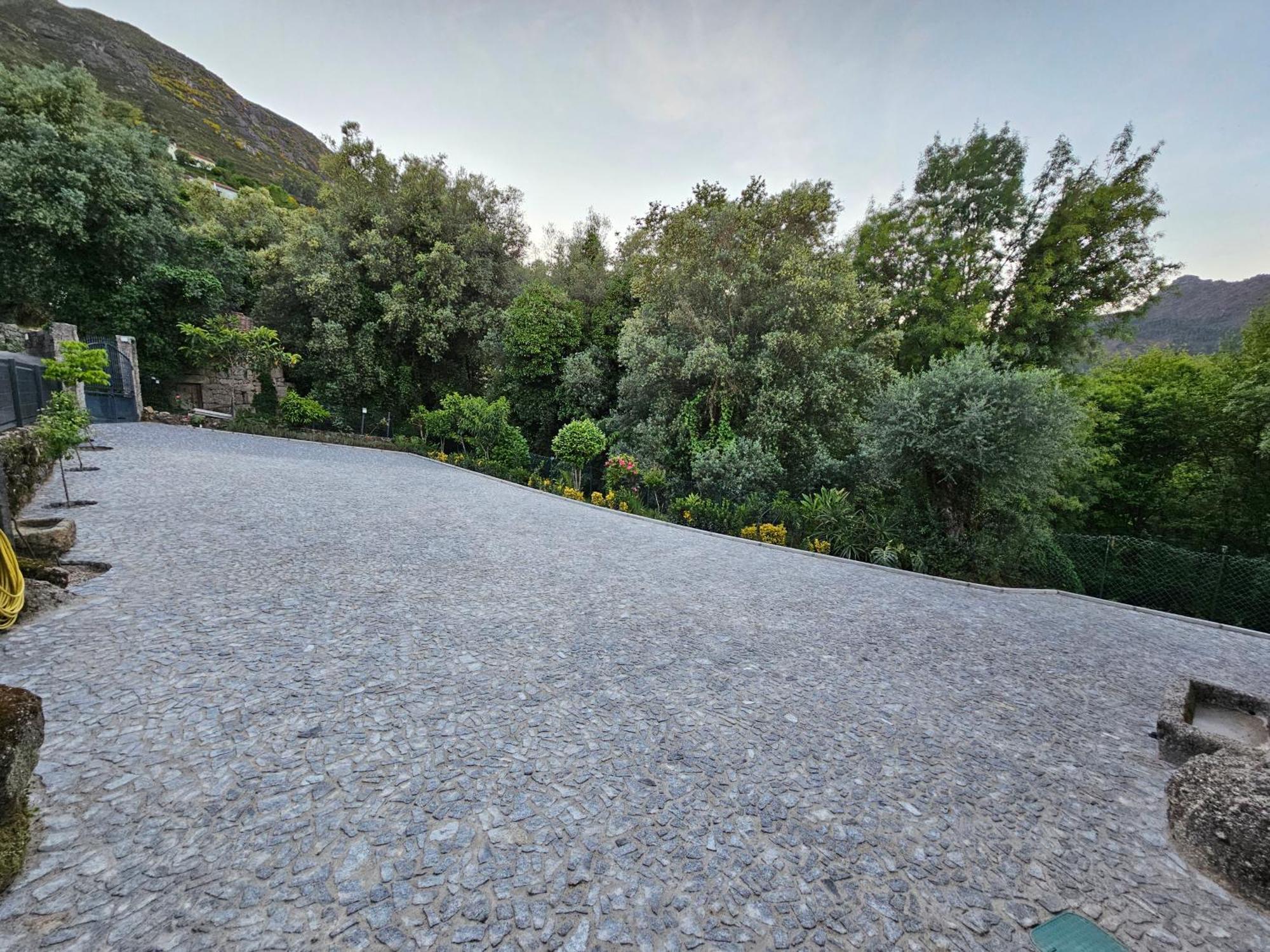 Quinta Da Casa Dos Santos - Inside Geres Guest House Exterior photo